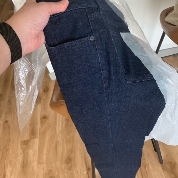 Tory Burch Cropped Skinny Jeans - Picture 5 of 6